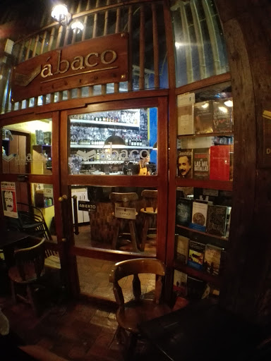 Ábaco Libros y Café