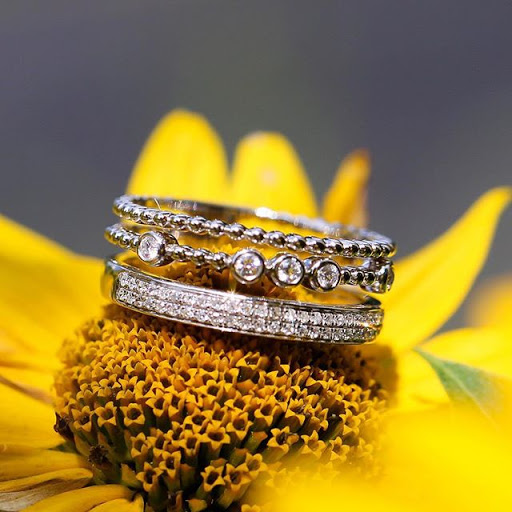 Jewelry Store «Worthington Jewelers», reviews and photos, 692 High St, Worthington, OH 43085, USA