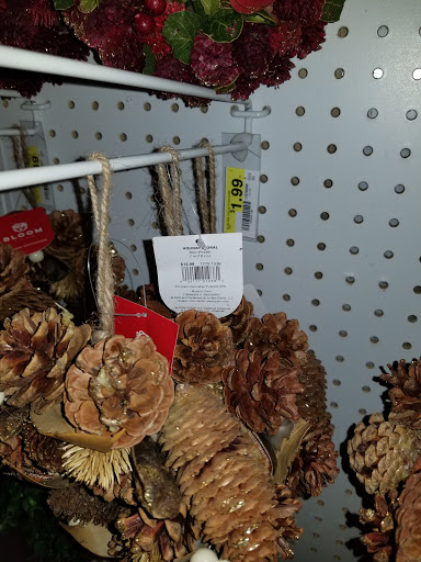 Fabric Store «Jo-Ann Fabrics and Crafts», reviews and photos, 2086 Foothill Blvd A, La Verne, CA 91750, USA