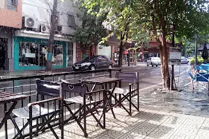 Aló Tienda & Cafe image