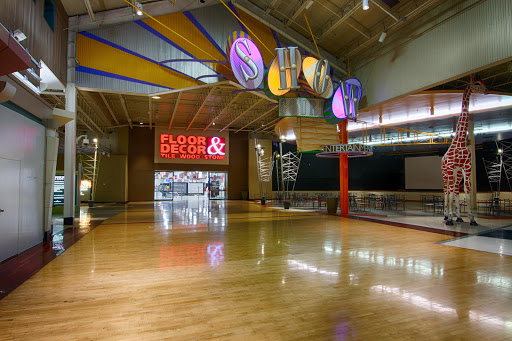 Tile Store «Floor & Decor», reviews and photos, 6100 W Grand Ave, Gurnee, IL 60031, USA