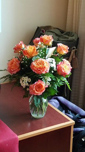 Florist «Country Club Flower Shop», reviews and photos, 820 W Lake Mary Blvd #101, Sanford, FL 32773, USA