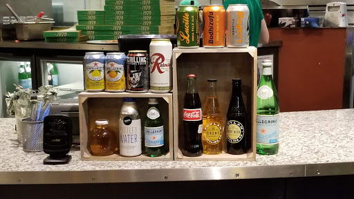 Pizza Delivery «Pagliacci Pizza», reviews and photos, 6504 Bothell Way NE, Kenmore, WA 98028, USA