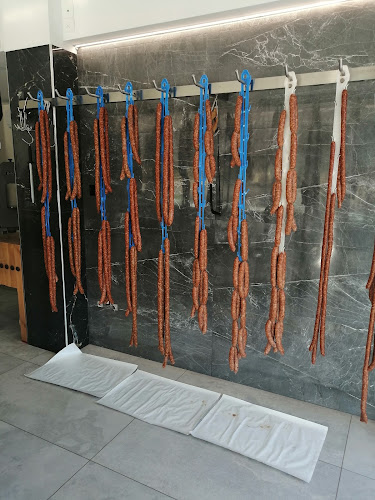 Κρεοπωλείο - Τσιρογιάννης Κυριάκος