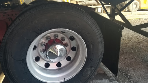Tire Shop «Best One Tire & Service of Crossville», reviews and photos, 1760 Genesis Rd, Crossville, TN 38555, USA