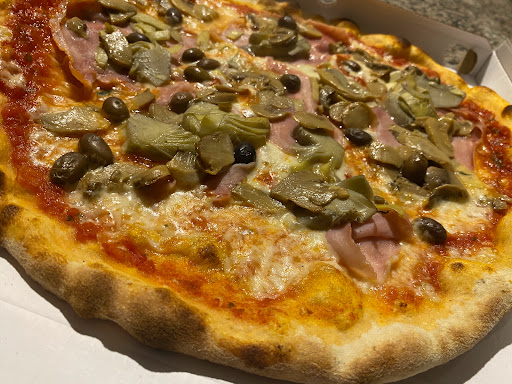 Pizzeria Steakhouse Emma in Altare, Provincia di Savona