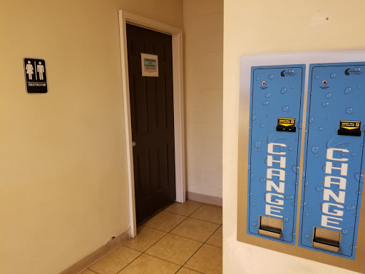 Laundromat «College Mart Laundromat», reviews and photos, 1106 W Nob Hill Blvd, Yakima, WA 98902, USA