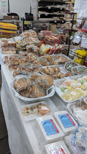 Asian Grocery Store «Hoa Viet Market», reviews and photos, 21001 Sherman Way, Canoga Park, CA 91303, USA