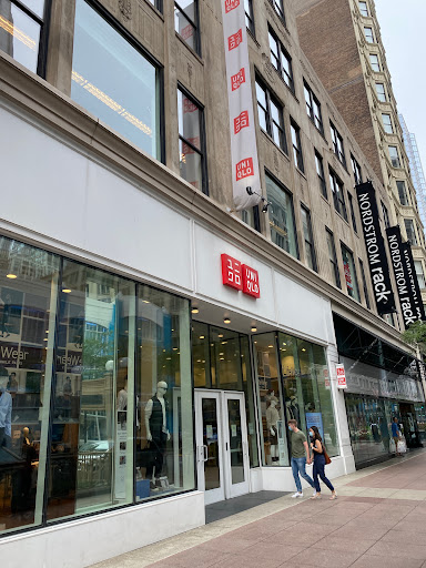 UNIQLO State Street