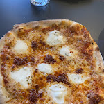 Photo n°4 de l'avis de Jonida.. fait le 02/04/2022 à 13:25 sur le  Rossi Gmbh à Würselen