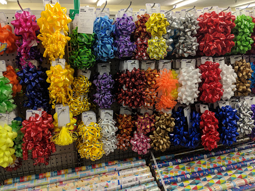 Dollar Store «Dollar Tree», reviews and photos, 64 W 66th St, Richfield, MN 55423, USA