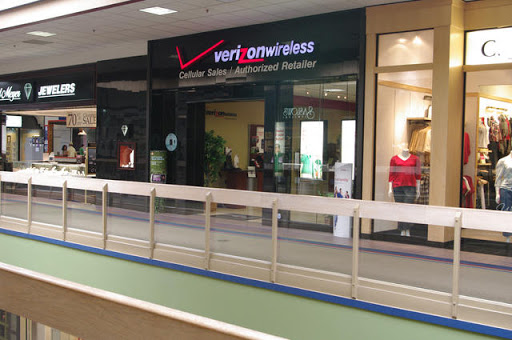Verizon Authorized Retailer – Cellular Sales, 2101 Fort Henry Dr #263, Kingsport, TN 37664, USA, 