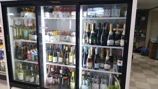 Liquor Store «Billerica Liquors», reviews and photos, 245 Boston Rd, North Billerica, MA 01862, USA