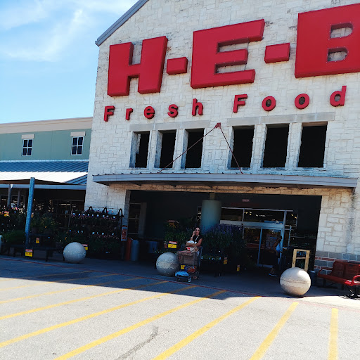 Grocery Store «H-E-B Grocery», reviews and photos, 407 S Adams St, Fredericksburg, TX 78624, USA