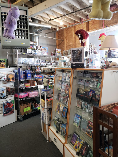 Flea Market «Tilton & Cook Indoor Flea Market and Used Furniture Store», reviews and photos, 38 Spruce St, Leominster, MA 01453, USA