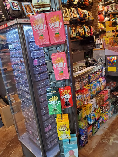 Gift Shop «SPENCER GIFTS», reviews and photos, 451 E Altamonte Dr, Altamonte Springs, FL 32701, USA