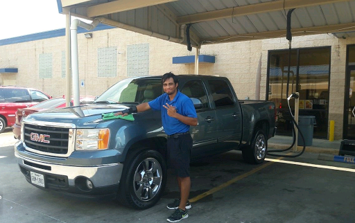 Car Wash «E-Z Shine Express Car Wash», reviews and photos, 721 N Industrial Blvd, Bedford, TX 76021, USA