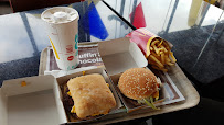 Cheeseburger du Restauration rapide McDonald's à Chessy - n°9