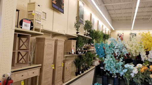 Craft Store «Hobby Lobby», reviews and photos, 1055 E Golf Rd, Schaumburg, IL 60173, USA