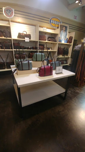 Watch Store «Fossil Outlet Store», reviews and photos, 5113 Factory Shops Blvd #913, Ellenton, FL 34222, USA