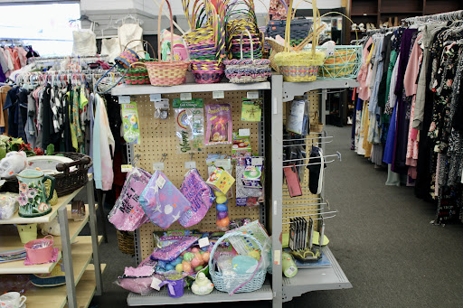 Thrift Store «The Main Place Thrift Store», reviews and photos, 1631 El Camino Real, Tustin, CA 92780, USA