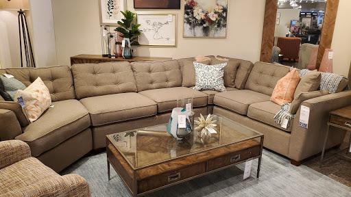 La-Z-Boy Home Furnishings & Dcor image