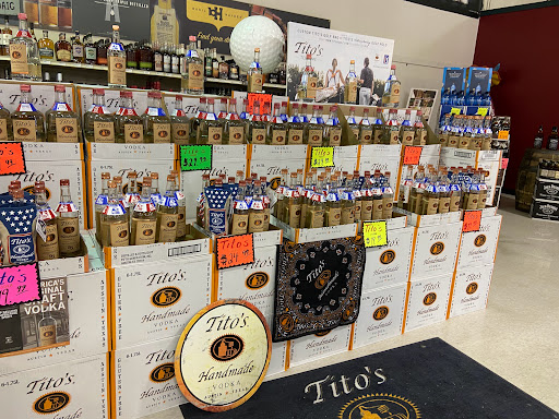 Liquor Store «Austin Liquors», reviews and photos, 20 Boston Turnpike, Shrewsbury, MA 01545, USA