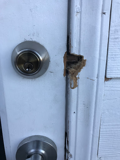 Locksmith «Zip Locksmith», reviews and photos, 35400 Pacific Hwy S, Federal Way, WA 98003, USA