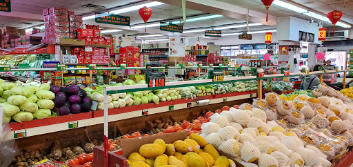 Grocery Store «Sea Land Seafood & Meat Market», reviews and photos, 2502 86th St, Brooklyn, NY 11214, USA