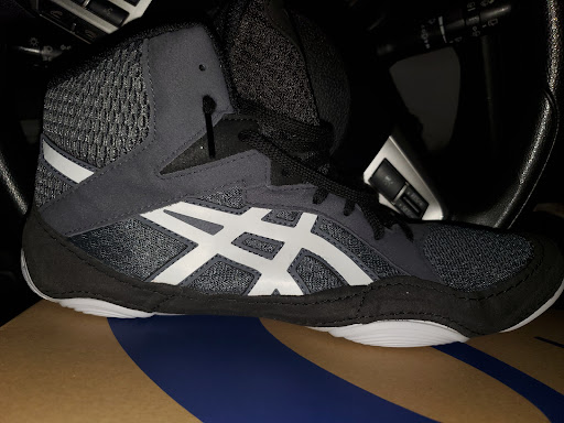 Sporting Goods Store «Big 5 Sporting Goods», reviews and photos, 9257 S Parker Rd, Parker, CO 80134, USA