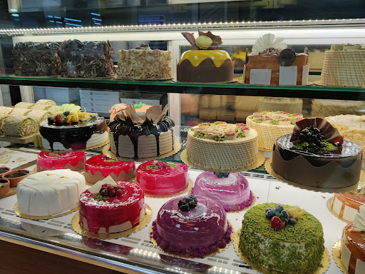 Grocery Store «Baraka Halal Restaurant», reviews and photos, 76 Gould Ave, Paterson, NJ 07503, USA