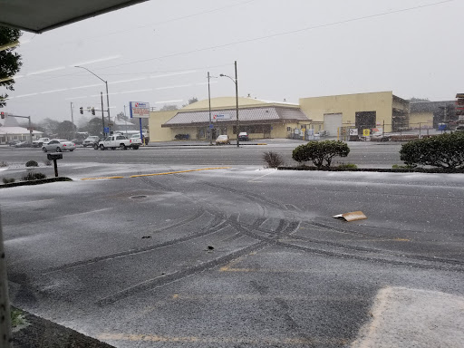 Pet Supply Store «Feed Corral Inc», reviews and photos, 634 Oregon Coast Hwy, Newport, OR 97365, USA