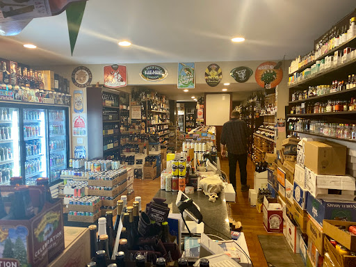 Beer Store «Harvest Wine & Spirits», reviews and photos, 842 Farmington Ave, West Hartford, CT 06119, USA