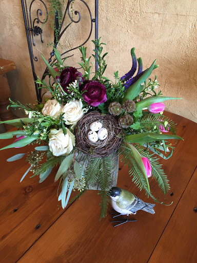 Florist «Fresh Flower Market», reviews and photos, 122 W Main St, Barrington, IL 60010, USA