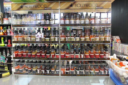 Tobacco Shop «Amsterdam Smoke Shop», reviews and photos, 510 W Court St, Seguin, TX 78155, USA