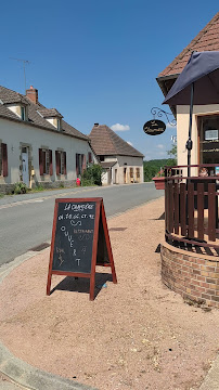 Photos du propriétaire du Restaurant français Auberge La Chaumière à Blomard (Allier 03) - n°12
