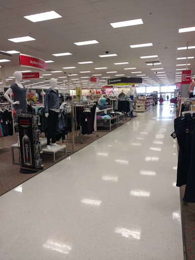 Department Store «Target», reviews and photos, 220 S River Rd, Bedford, NH 03110, USA