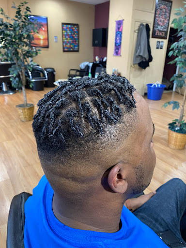 Beauty Salon «8 Cuts Hair Salon», reviews and photos, 159 S Telegraph Rd, Pontiac, MI 48341, USA