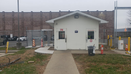 Mailing Service «FedEx Ground», reviews and photos, 1 Chippewa St, South Hackensack, NJ 07606, USA