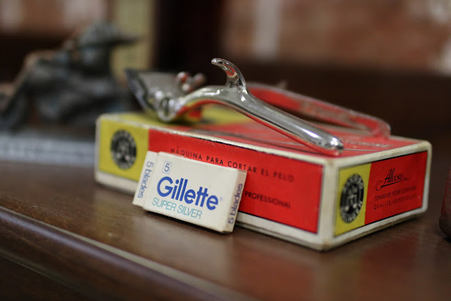 The Local BARBER SHOP Κουρείον - Κουρείο