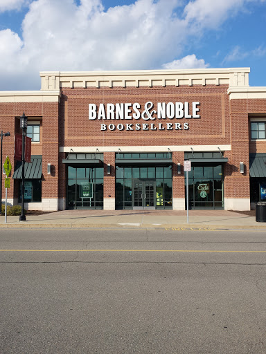 Book Store «Barnes & Noble», reviews and photos, 800 Settlers Ridge Center Dr, Pittsburgh, PA 15205, USA