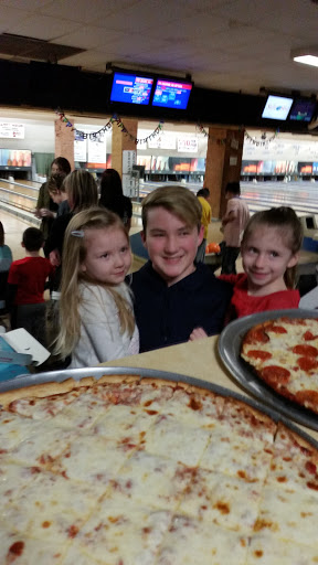 Bowling Alley «St Charles Lanes», reviews and photos, 2187 1st Capitol Dr, St Charles, MO 63301, USA