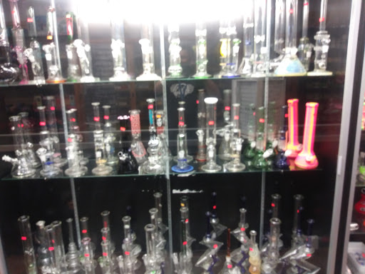 Tobacco Shop «Goleta Smoke Shop», reviews and photos, 6831 Hollister Ave, Goleta, CA 93117, USA