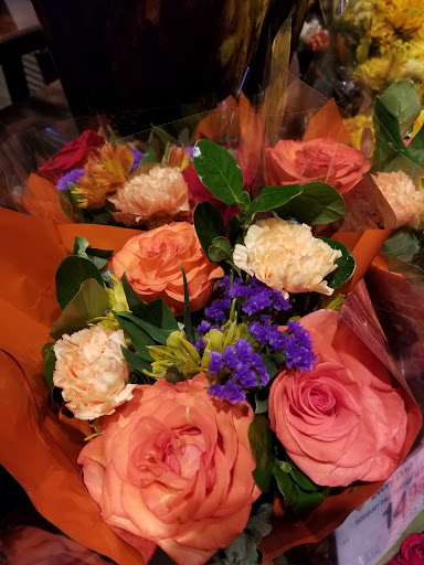 Grocery Store «Safeway», reviews and photos, 2411 N Proctor St, Tacoma, WA 98406, USA