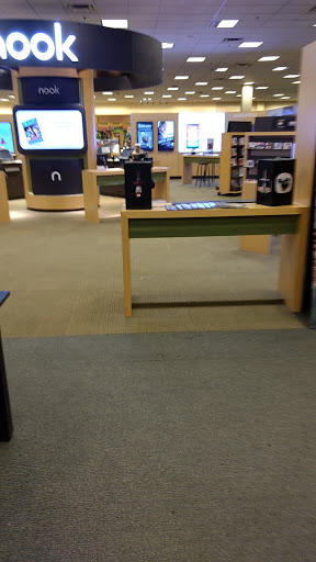 Book Store «Barnes & Noble», reviews and photos, 6501 Grape Rd #1200, Mishawaka, IN 46545, USA