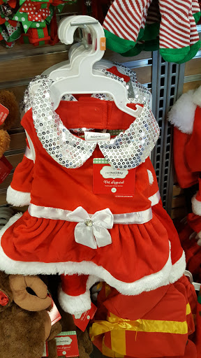 Pet Supply Store «PetSmart», reviews and photos, 2391 NJ-66, Ocean Township, NJ 07712, USA