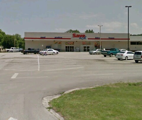 Grocery Store «Save-A-Lot», reviews and photos, 1225 S Roane St, Harriman, TN 37748, USA