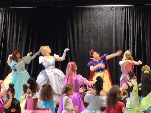 Performing Arts Theater «Ford Community & Performing Arts Center», reviews and photos, 15801 Michigan Ave, Dearborn, MI 48126, USA