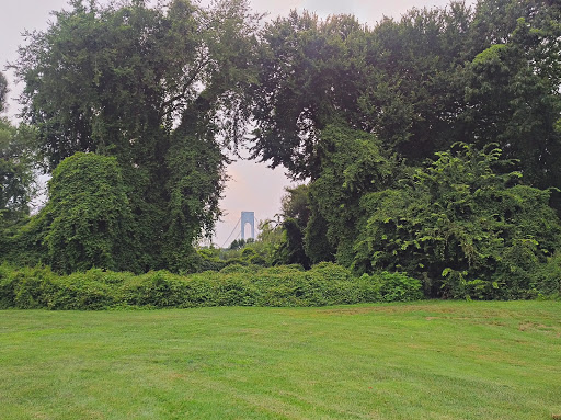 Golf Club «Dyker Beach Golf Course», reviews and photos, 1030 86th St & 7th Ave, Brooklyn, NY 11228, USA