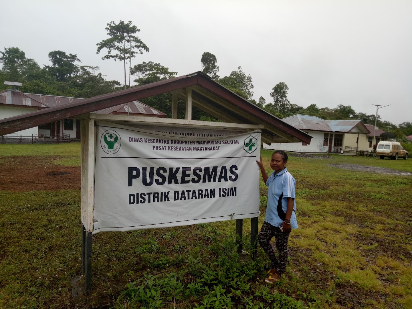 Puskesmas Distrik Dataran Isim Photo